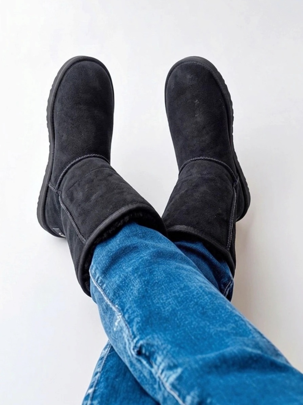 UGG Womens 8 Black Suede Pull On Mid Calf Cashmere Lined Chukka Boots